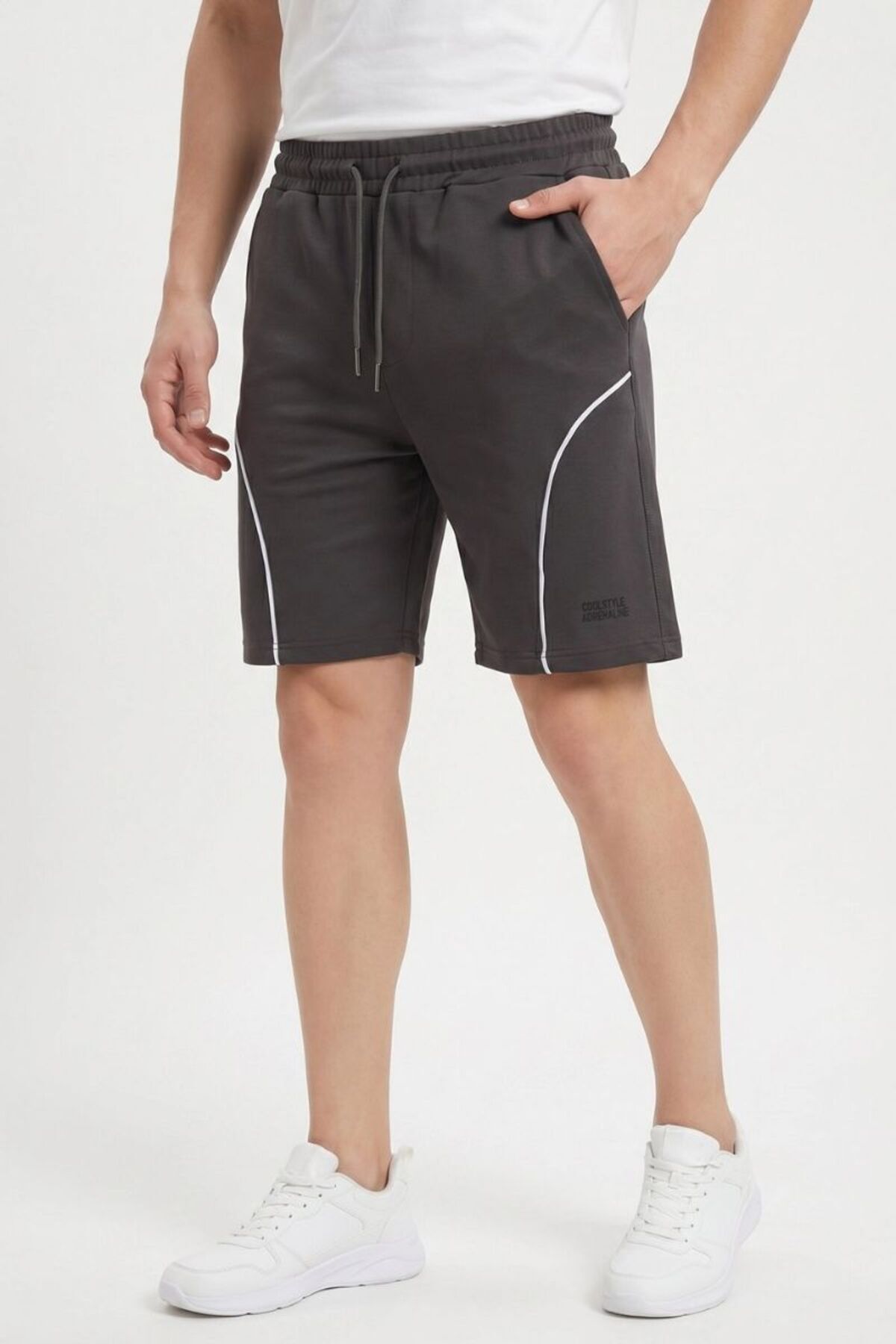 Kompak Slimfit Kalıp Ön Oval Yan Cepli Confort Şort Kahverengi - 2XL